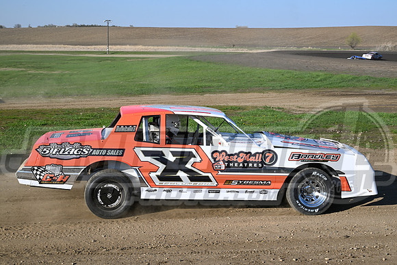 JLH_6918
